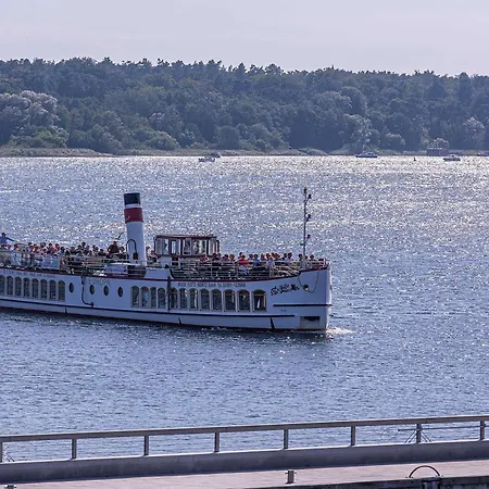 Mueritztraum - In Der Hafenresidenz Mit Terrasse & Wellness *
