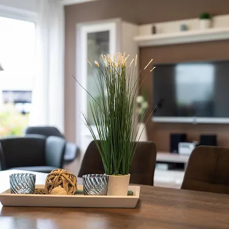 Apartman Mueritztraum - In Der Hafenresidenz Mit Terrasse & Wellness *