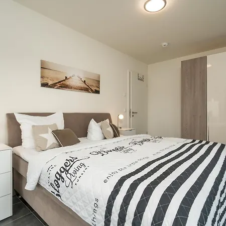 Apartman Mueritztraum - In Der Hafenresidenz Mit Terrasse & Wellness Waren