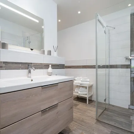 Mueritztraum - In Der Hafenresidenz Mit Terrasse & Wellness Apartman Waren